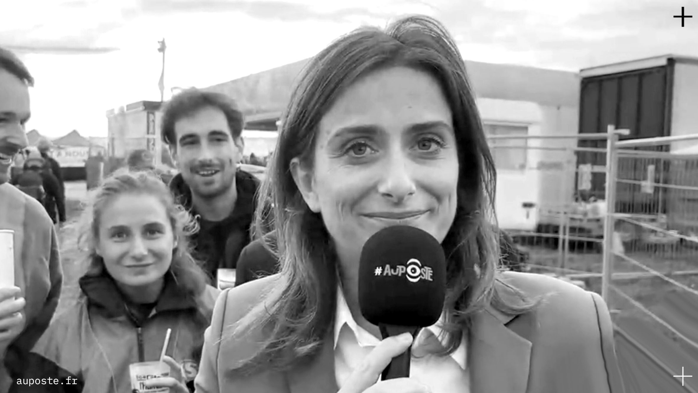 Marine Tondelier #AuPoste