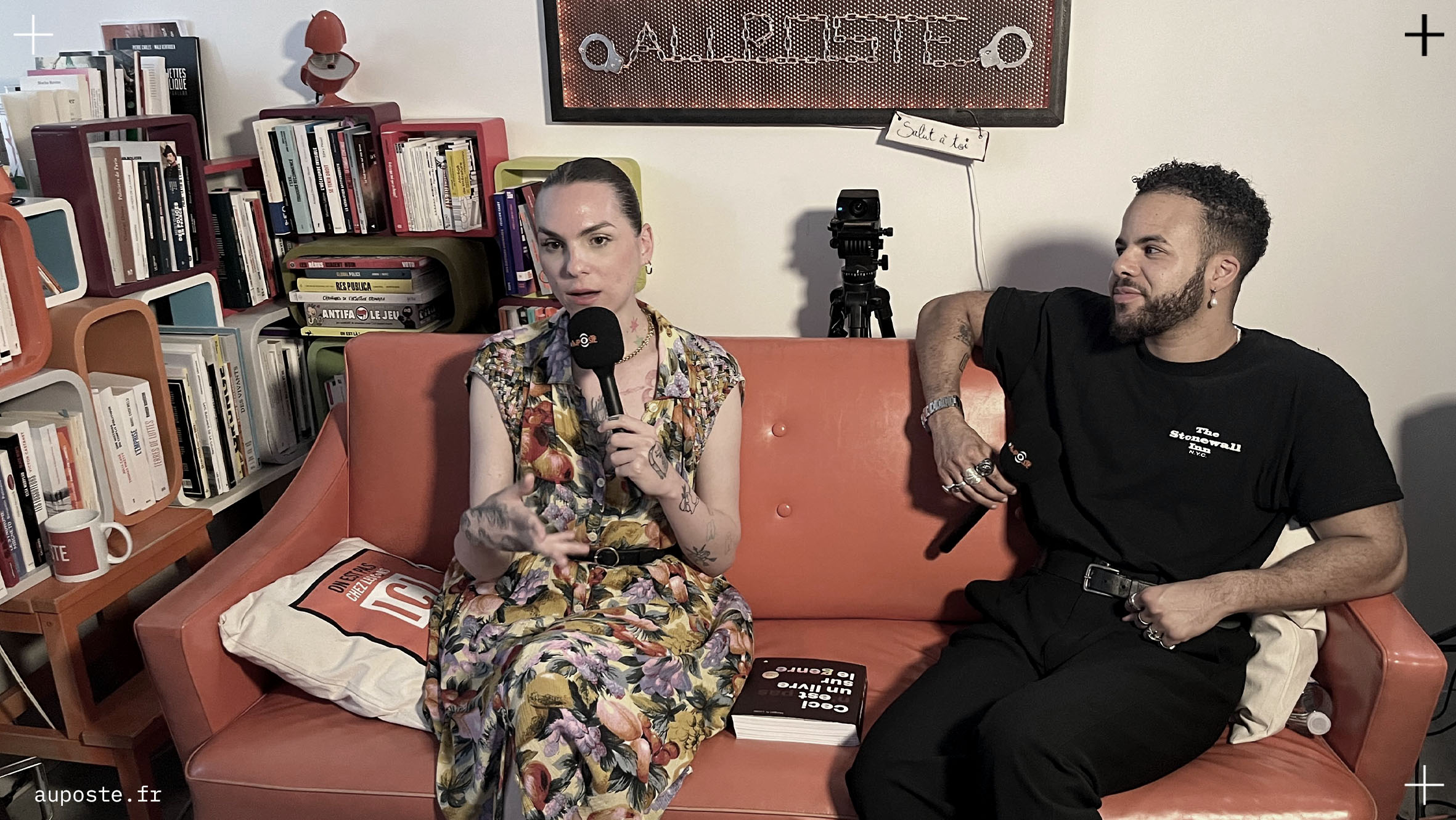 Lexie Agresti & Morgan Noam #AuPoste