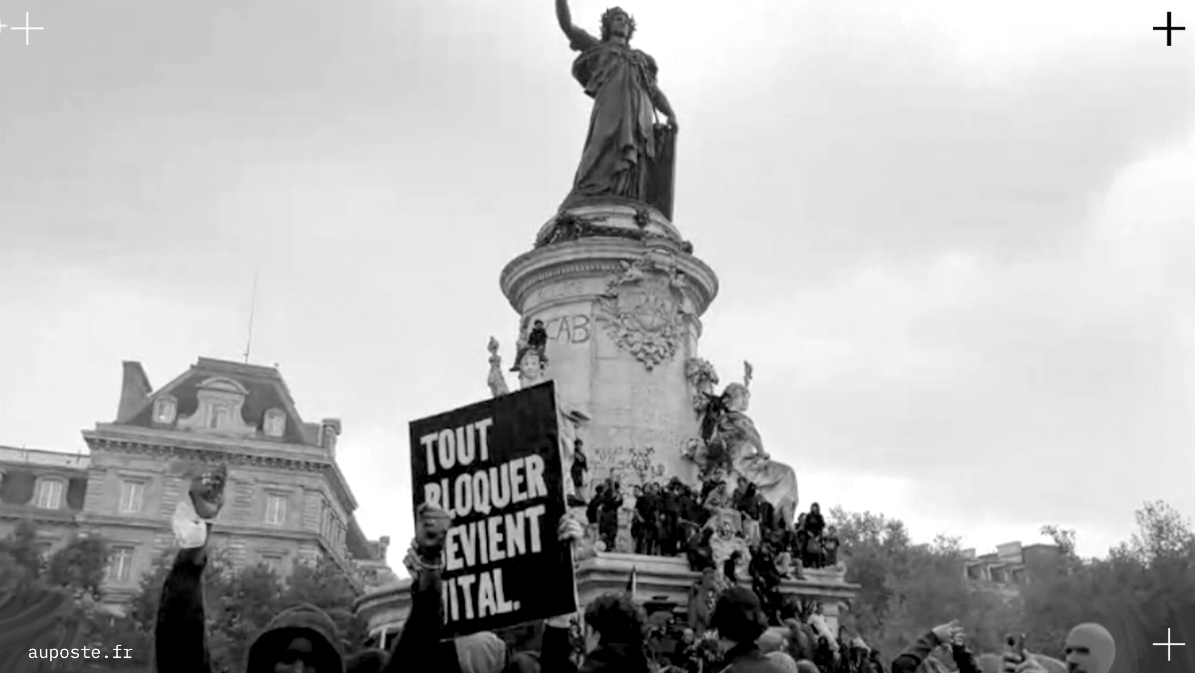 Paris ! Paris bloqué ! Mais Paris bloqué par son peuple
