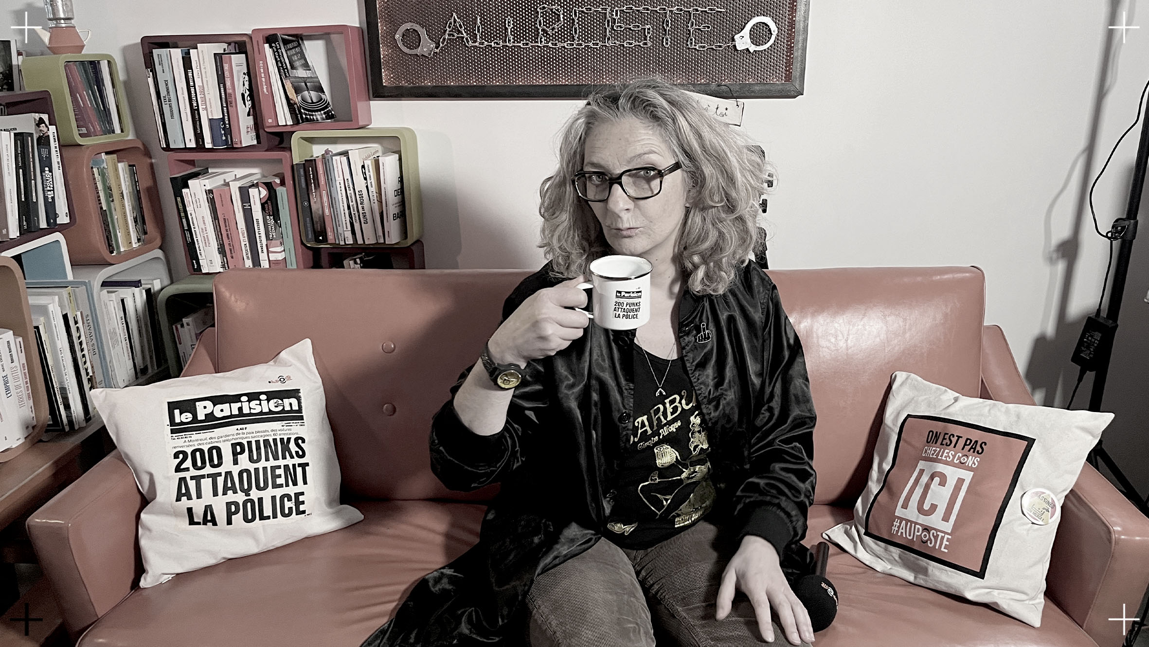 Corinne Masiero convoquée Au Poste