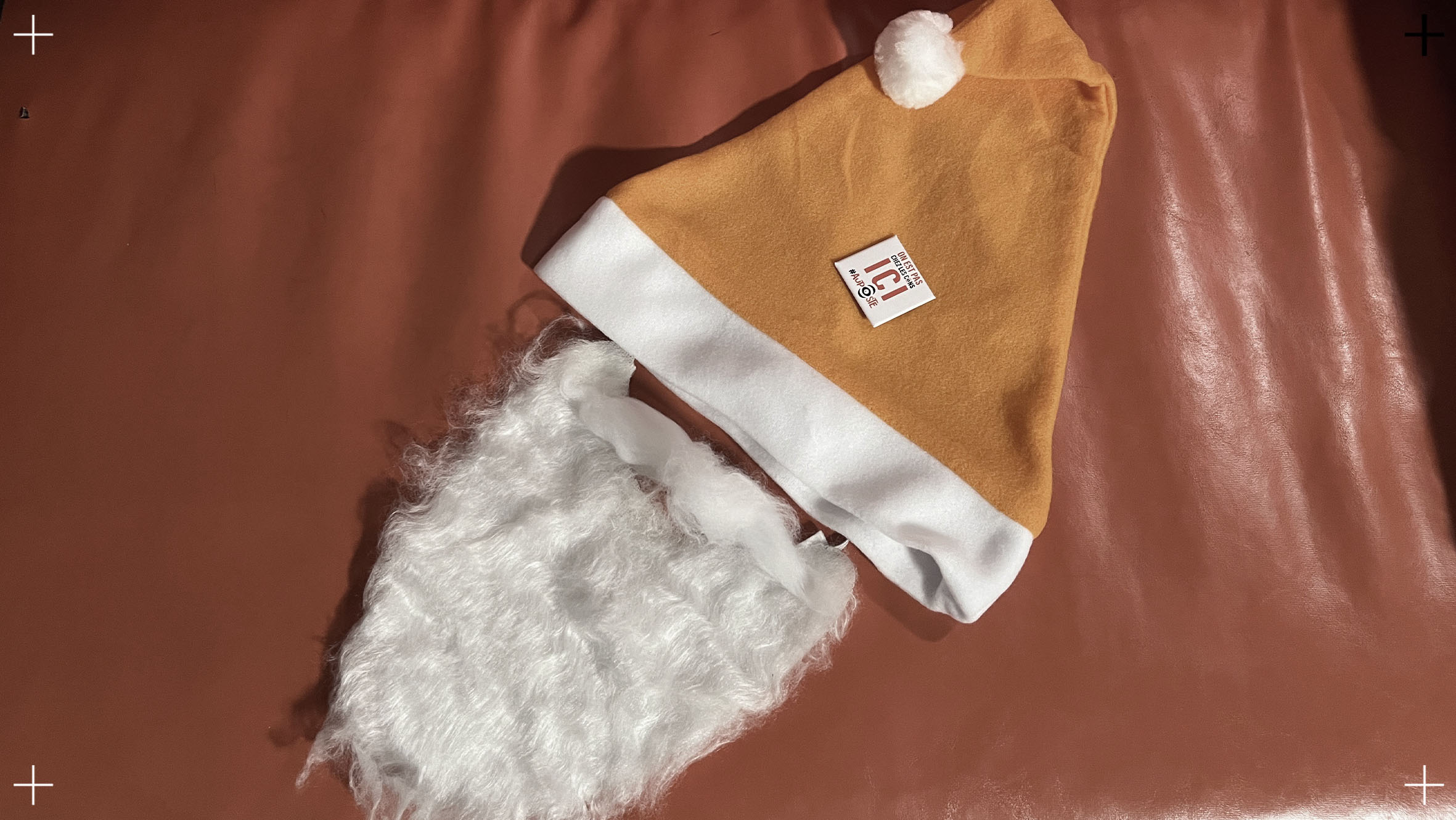 Joyeux Bordel. #AuPoste Noël !