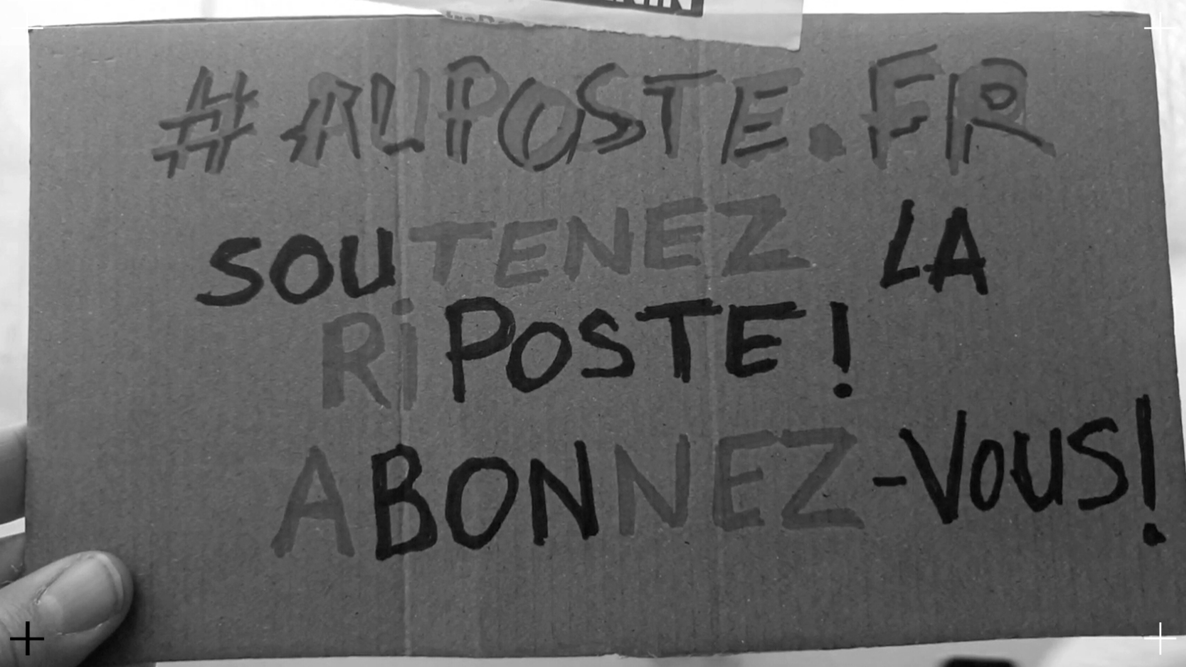 La communauté d'Au Poste a un message pour vous